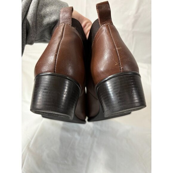 Munro Womens Shari Boot Size 9.5 Brown Leather Chelsea Bootie Block Heel Pull On - Picture 10 of 13